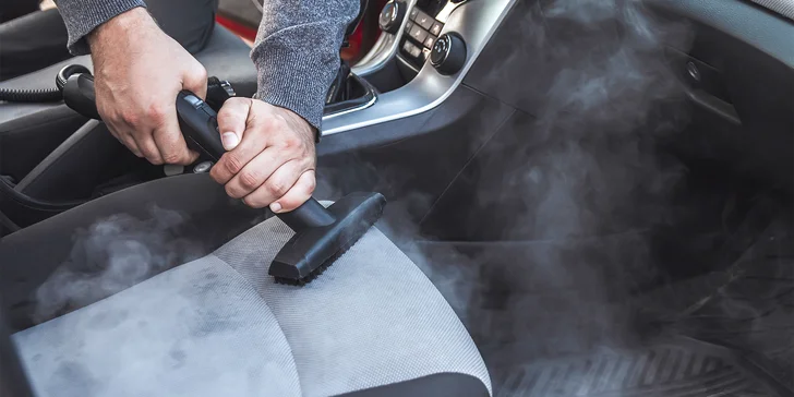 Auto jako ze škatulky: tepování sedadel, parní mytí i kompletní čištění interiéru