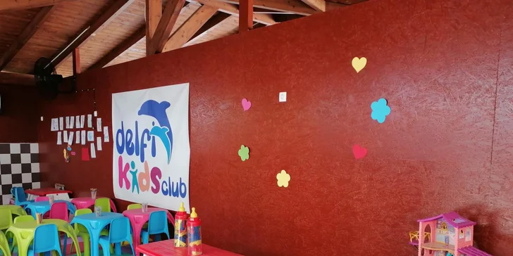 Pro děti je připraveno hřiště a miniklub.