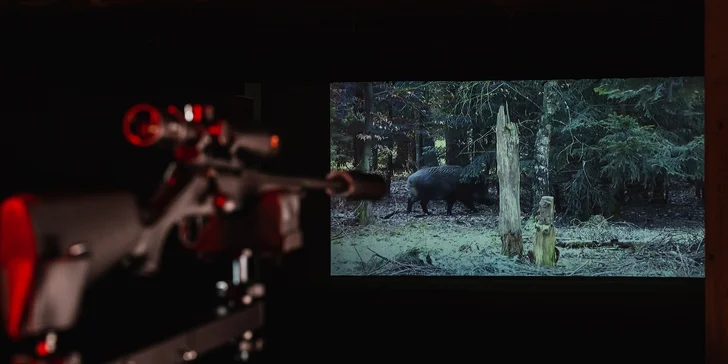 Projektor je schopný premietať realistické scenérie so slovenskými, ale aj exotickými zvieratami