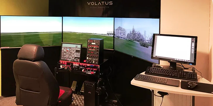 S voucherem zažijete hodinu jako pilot letadla. Tak vzhůru do oblak!