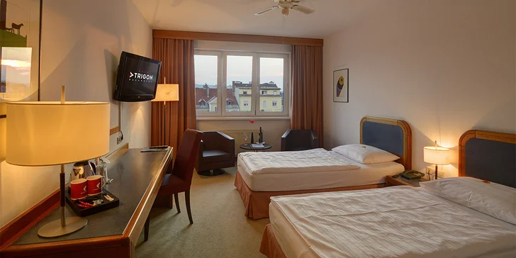 Ubytovaní budete v 4* hotelu Atrigon, kde vás čeká klimatizovaný pokoj Standard.
