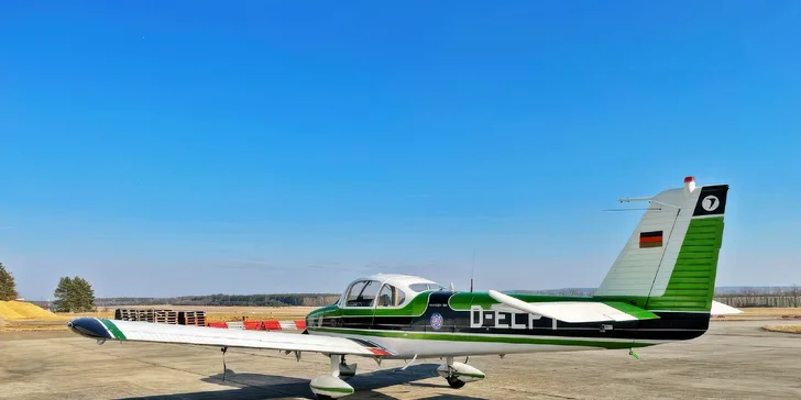 Vzhůru se vznesete ve 4místném letounu Fuji FA-200.