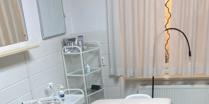 V salonu využívají pouze prvotřídní materiály a trendy značky Luxury Lashes a Zola.