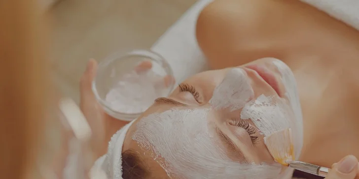 V salóne CHARM Beauty štúdio na vás čakajú až dve omladzujúce ošetrenia.