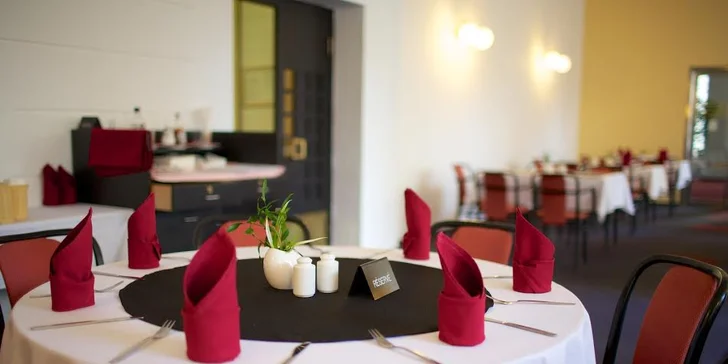 V hotelu se točila nezapomenutelná scéna z filmu Dědictví aneb Kurvahošigutntag.