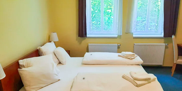 Ubytujete se ve zrekonstruované 4* viktoriánské vile Věra.