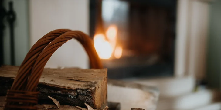 Začnite sa tešiť na teplo pravého ohňa v krbe, knihy, hlavolamy, pohár dobrého vína. 