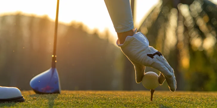 Dajte golfu zelenú a užite si fantastické momenty naplnené túžbou po víťazstve a nádhernou prírodou