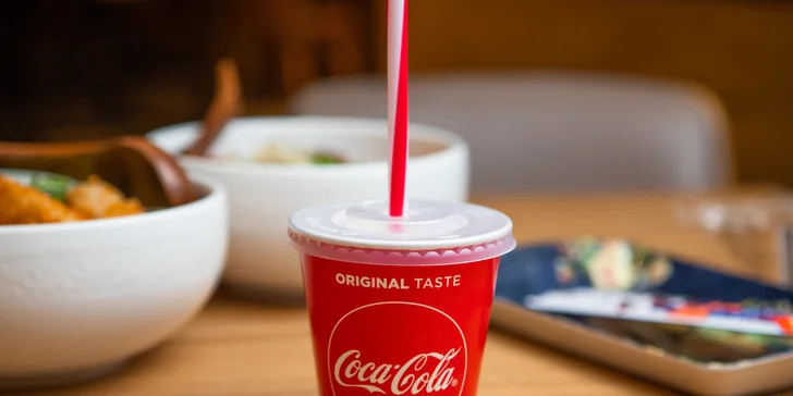 0,3 l Čapovaný nápoj podľa výberu v cene:
Coca-Cola, Coca-Cola Zero, Fanta, Sprite, Tonik