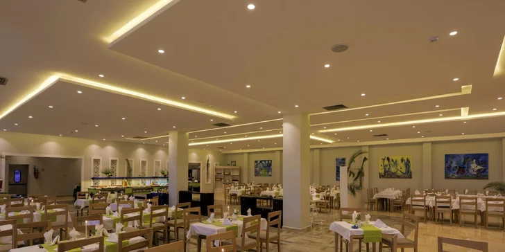 V hotelu máte možnost i à la carte večeře (nutná rezervace) pro pestřejší gastronomické zážitky.