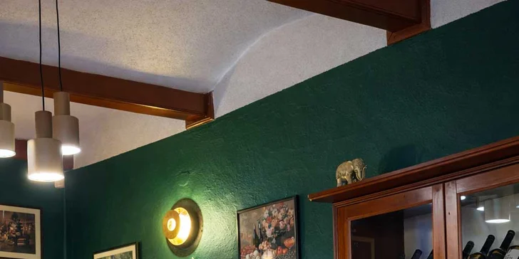 V nově otevřeném podniku Nanina vám naservírují tradiční gruzínské dobroty připravené v moderním stylu. 