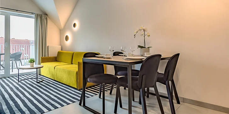 Ubytujete sa v krásnom novom apartmáne, ktorý je vhodný pre 2–4 osoby.