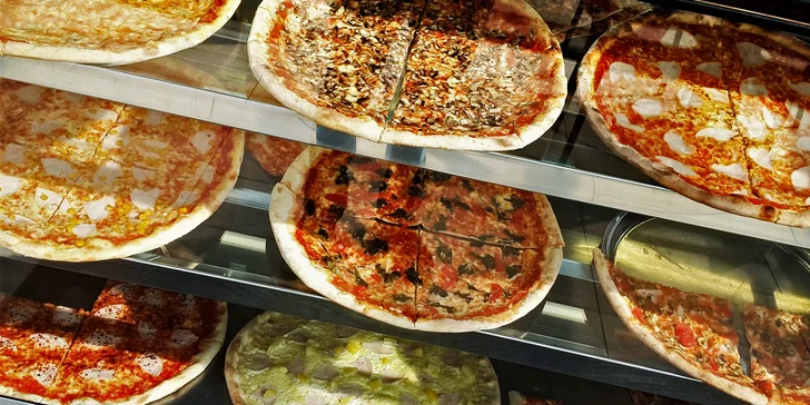 Pořádná kola: 1 nebo 2 pizzy s sebou o průměru 45 cm do krabice
