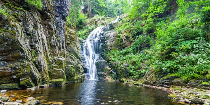 Vyrazte na výlet k najvyššiemu vodopádu v poľských Krkonošiach – Kamieńczyka (16 km).