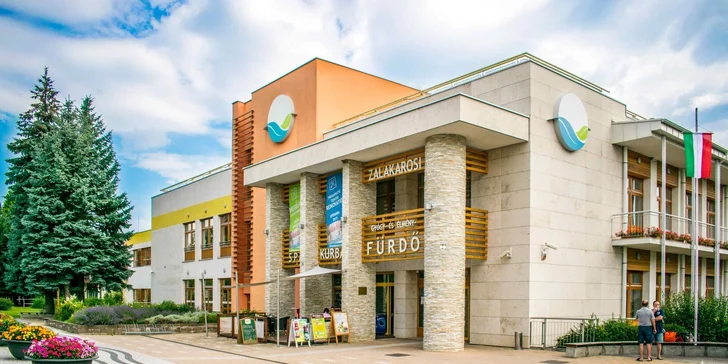 Termální lázně budete mít opravdu na dosah.
