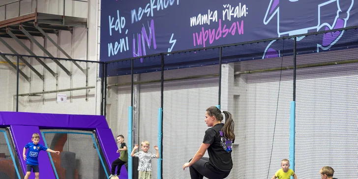  Popadněte dítko a zamiřte s ním do největšího trampolínového centra na Moravě. 