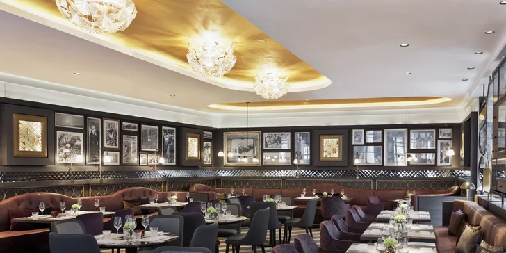 Do restaurace můžete zajít i na oběd nebo večeři. 