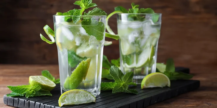 V ceně máte také 2× mojito, a to i v nealko verzi.