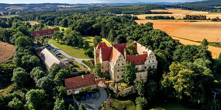Luxusný adults only zámok s neobmedzeným vstupom do Spa by L'Occitane a raňajkami alebo polpenziou