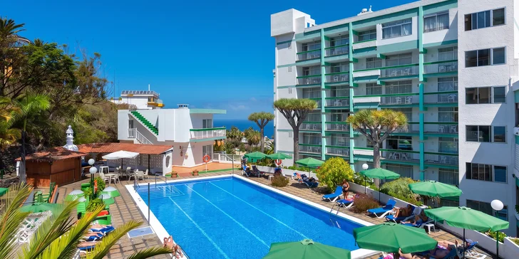Resort Parque Vacacional Eden vás okouzlí svou rodinnou atmosférou a velkorysým prostorem pro odpočinek.