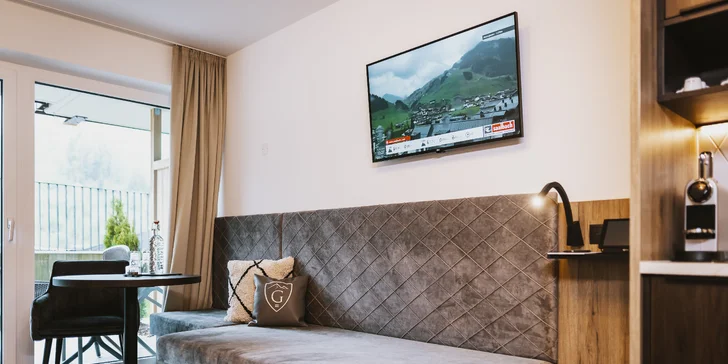 Připlatit si můžete panoramatické apartmá s privátní saunou.