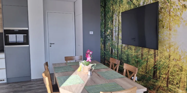 Dobroty si připravíte v plně vybavené kuchyni.