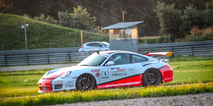 PORSCHE 911 GT3