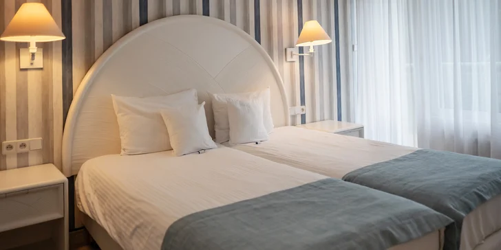 Na výber máte izby alebo priestrannejšie apartmány.