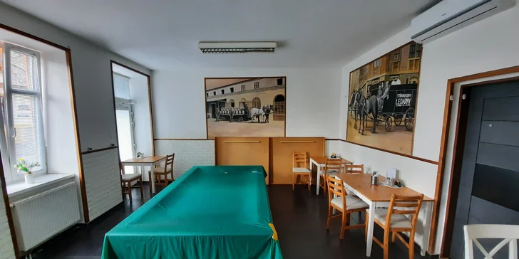 K ní se samozřejmě bude podávat i chleba, zelenina, křen a hořčice. 