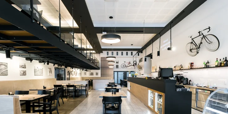 Během pobytu můžete navštívit vyhlídkovou restauraci v 11. patře. 