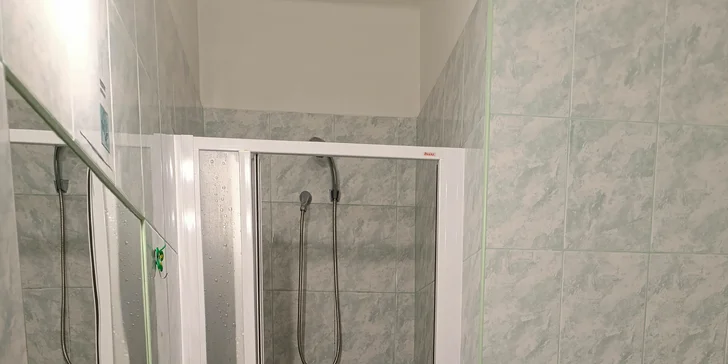 Samozřejmě budete mít vlastní koupelnu s toaletou.