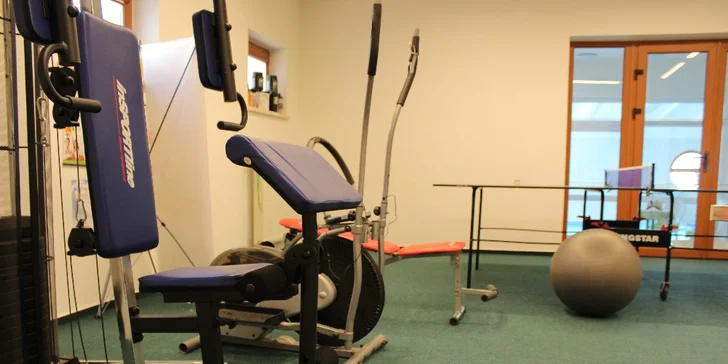 Těšte se také na 60 min. ve fitcentru, kde si můžete dát pořádně do těla. 