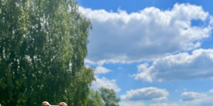 Deti sa vybláznia na vonkajších ihriskách.