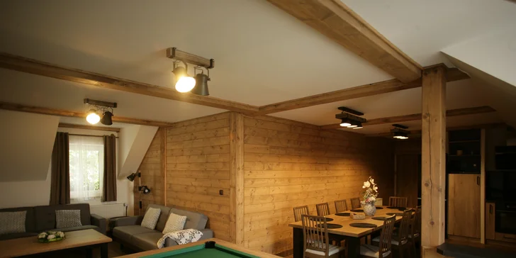 Ve větším apartmánu si zahrajete kulečník nebo společenské hry.