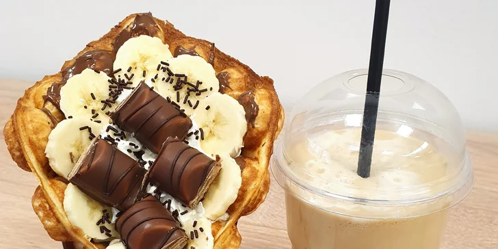 Pokud chcete příjemnou chvilku se vším všudy, sáhněte po variantě s limonádou nebo frappé.