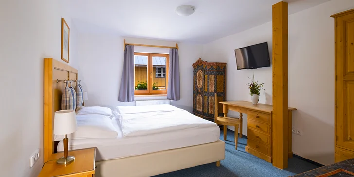 Hotel Hvězda je příjemný hotel v horském stylu. 