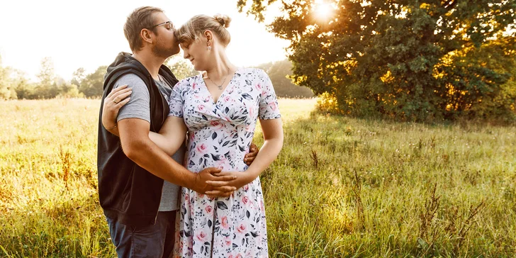 Během 30–⁠⁠⁠⁠⁠⁠60 minut vzniknou fotografie podle zvolené varianty, upravené v digitální podobě i připravené k tisku s 10% slevou.