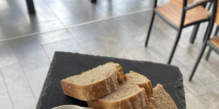 Ochutnáte také škvarkovou pomazánku. 