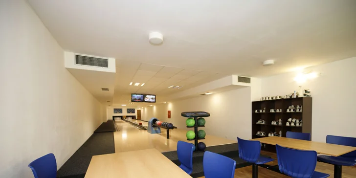 Nebo si zahrajte bowling. Tady se budete bavit! 