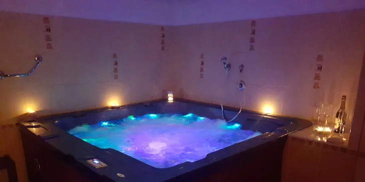 Proměníte voucher za romantiku ve dvou, nebo za relax s kamarády? 