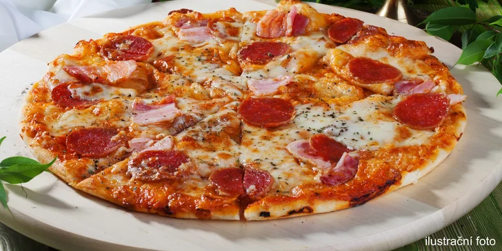 Tohle bude dobrota: 2 čerstvé pizzy dle výběru s možností rozvozu po Bruntále