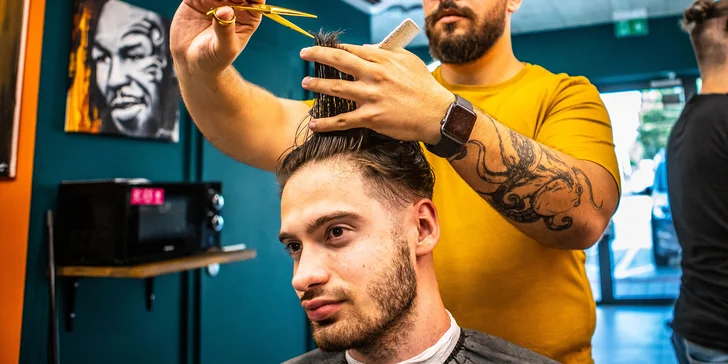 Pánsky strih a úprava brady v barbershope TRIM a k tomu značková pomáda na vlasy