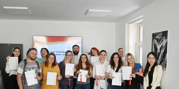 Po dokončení kurzu na vás čeká i oficiální certifikát o jeho absolvování.