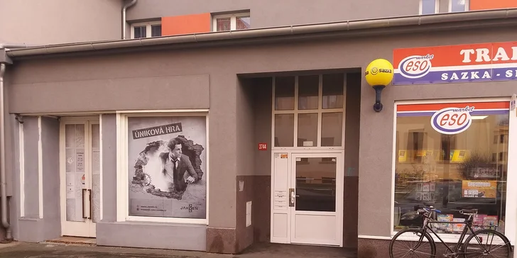 A tady nás najdete. Vedle si koupíte svačinu a hurá k nám.