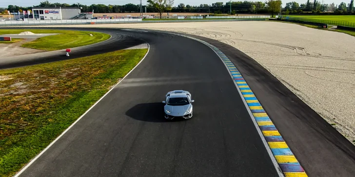 LAMBORGHINI HURACÁN