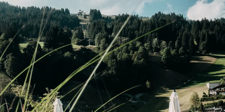 V celom hoteli sa zdarma pripojíte na Wi‑Fi, k dispozícii budete mať aj uzamykateľnú miestnosť na bicykle.