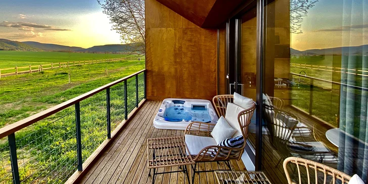 Romantika, jakou jste ještě nezažili, vás čeká v TreeHouses Kapolcs nedaleko Balatonu.