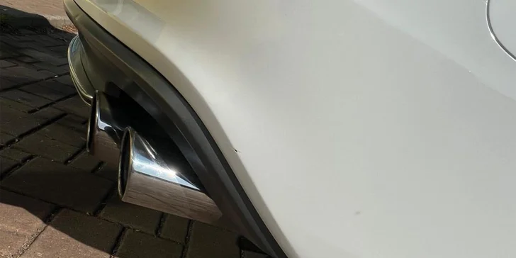 Čištění exteriéru navíc může doplnit aplikace ochrany laku na 3 nebo 6 měsíců.