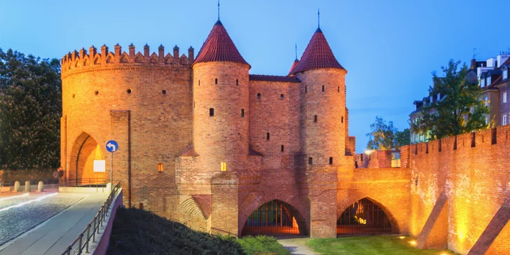 V ceně máte dopravu vlakem i služby průvodce (místní průvodce v pátek).