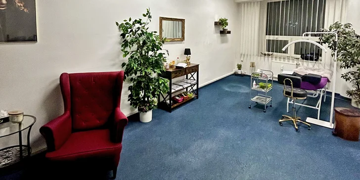Obě procedury současně si dopřejete ve studiu Charm Esthetic.
